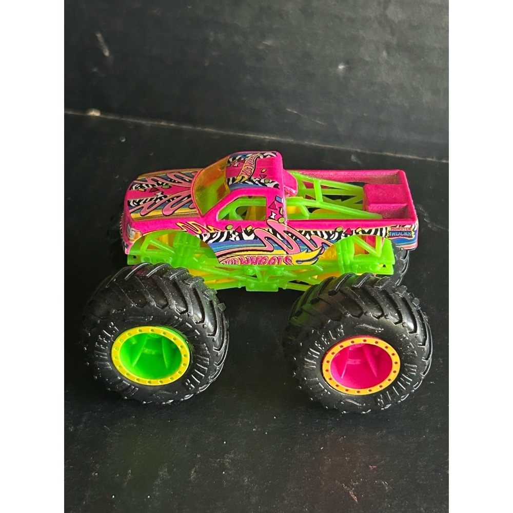 Hot Wheels Monster Jam Truck Torque Terror Neon Shocker Pink Green Loose